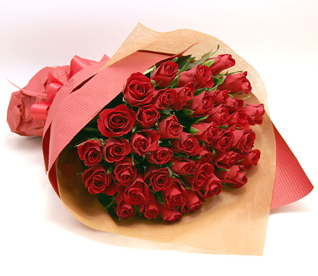 バラ花束 レッド４６本 花の贈り物はフラワーズ ドゥ 花キューピット加盟店